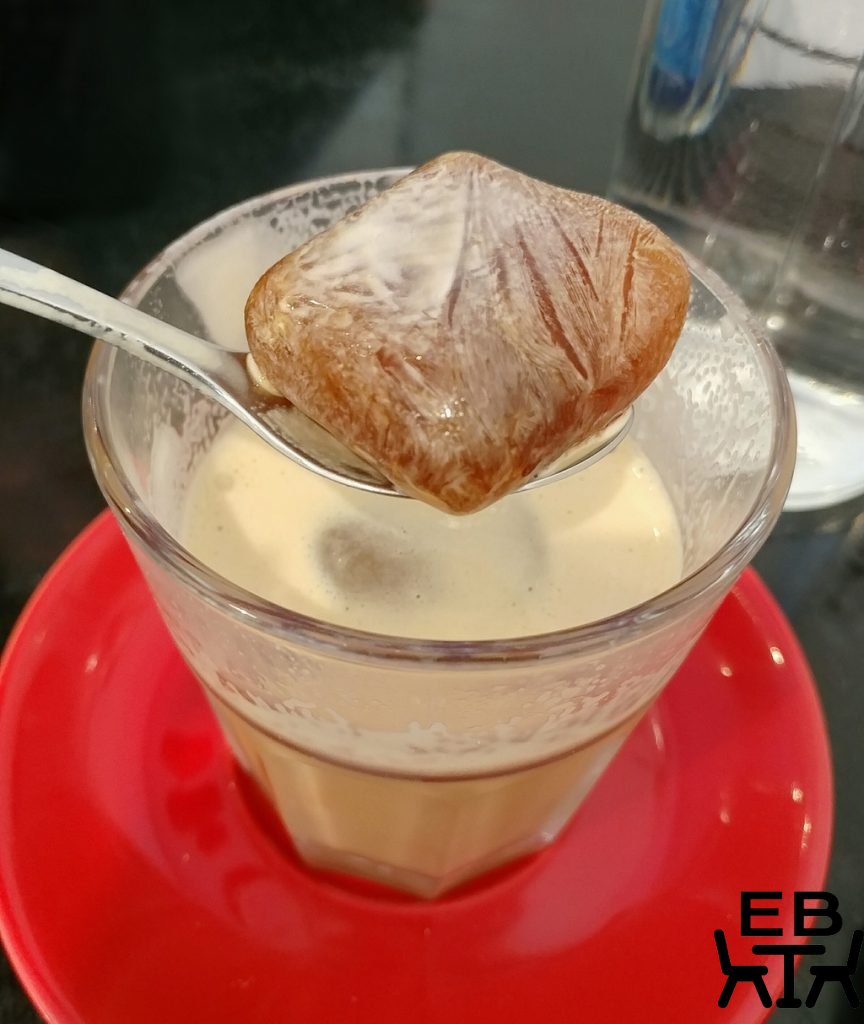 jacaranda coffee lane iced latte